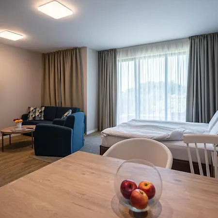 Romance And Family Hotel