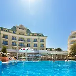 Ξενοδοχείο Romance And Family 4*