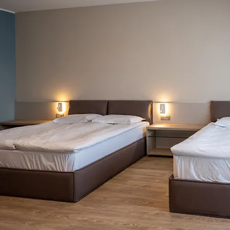 Romance And Family Hotell Saints Constantine and Helena