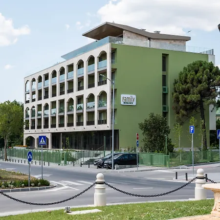 Romance And Family Saints Constantine and Helena