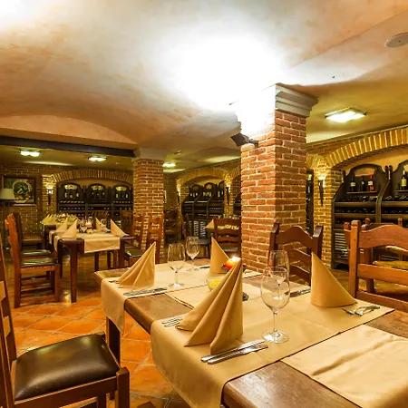 Szálloda Romance And Family 4*