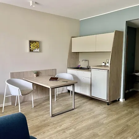מלון Romance And Family 4*