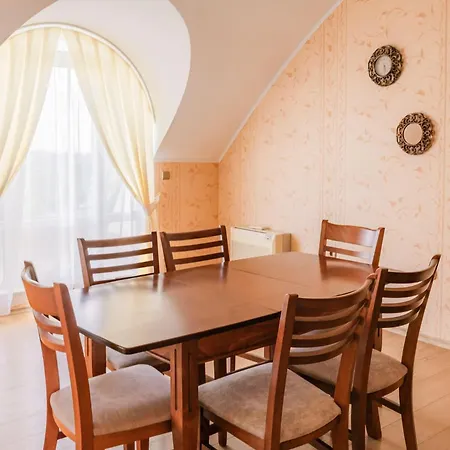 فندق Romance And Family سينتس قسطنطين وهيلينا