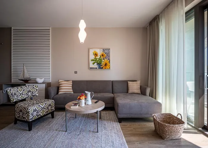 Romance And Family Saints Constantine and Helena