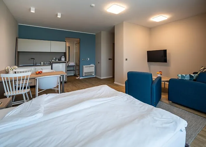 Romance And Family Hotel 4*