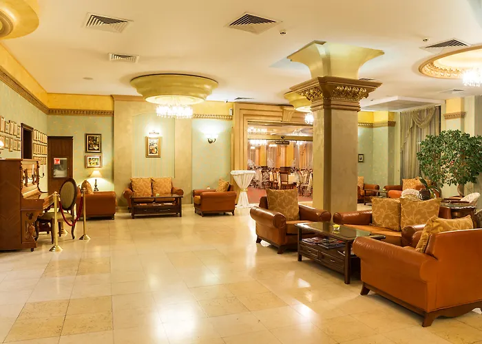 Romance And Family Hotel 4*