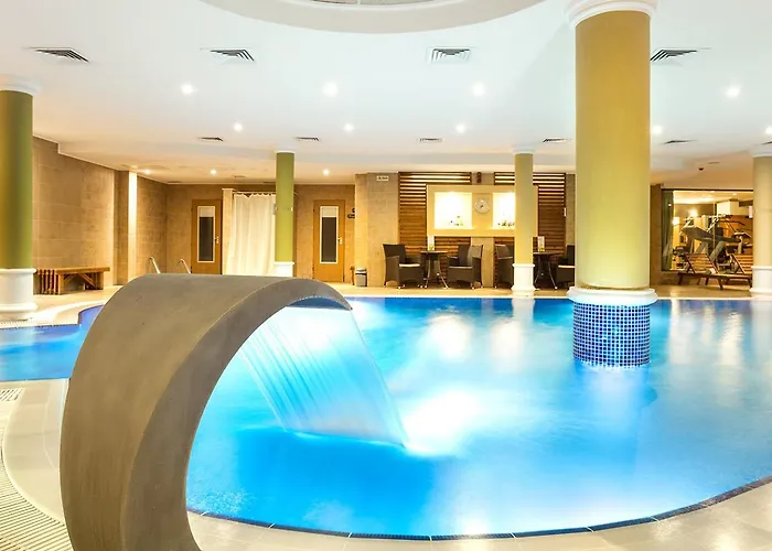 Romance And Family Hotel 4*